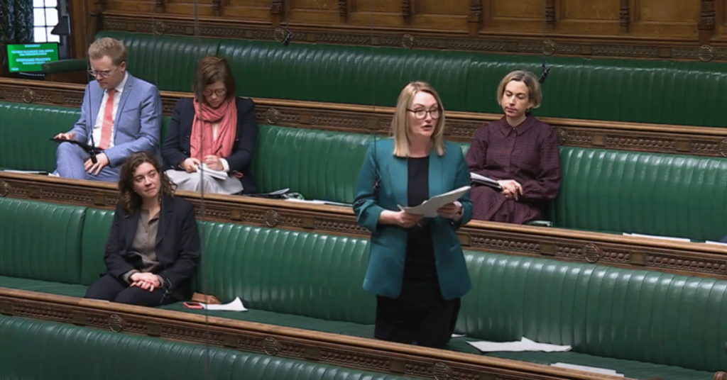 Jo speaks in parliament about remembering our veterans.